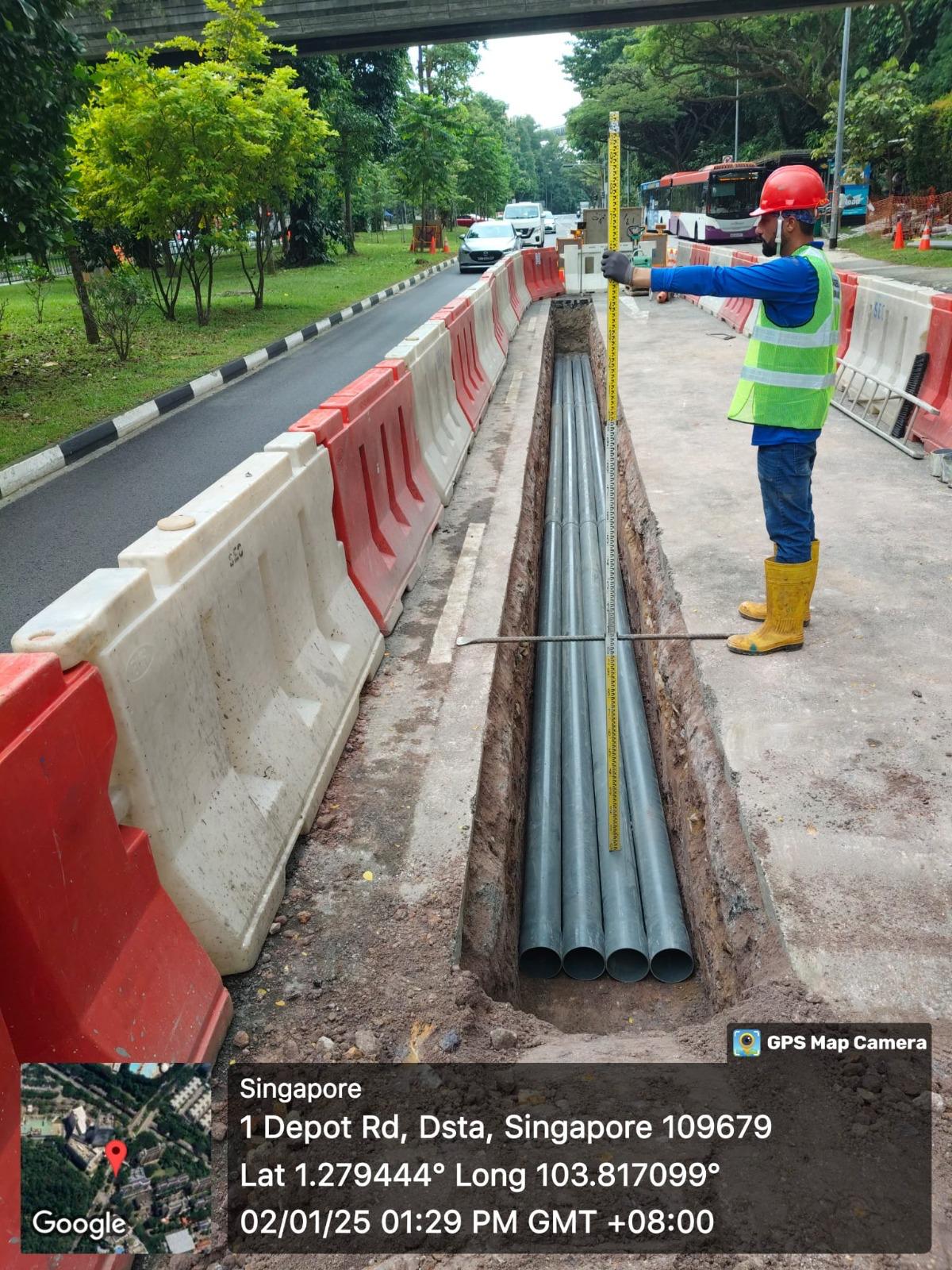 CR107 Traffic Light Pipe Works 02
